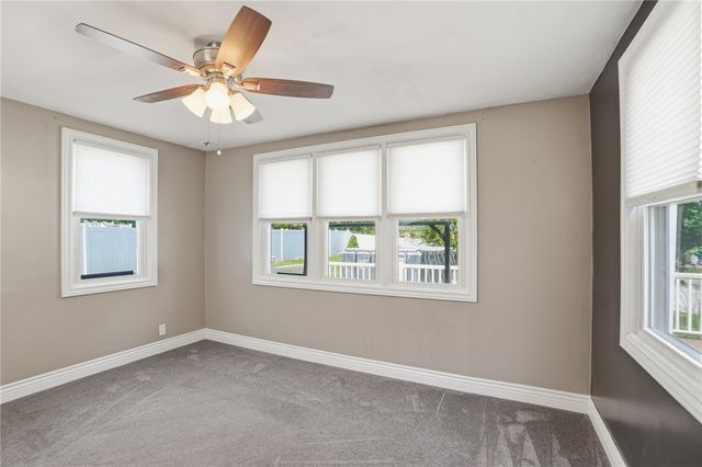 50 Pera Street, Warwick, RI 02886