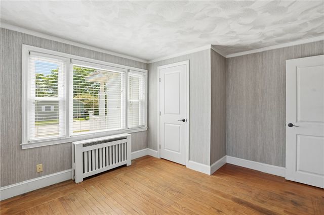 50 Pera Street, Warwick, RI 02886