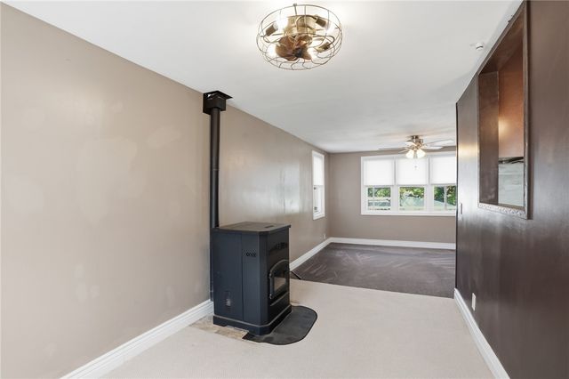50 Pera Street, Warwick, RI 02886