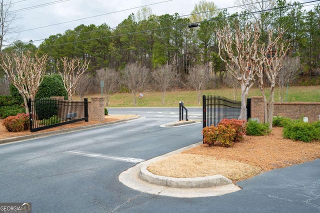 530 Mount Park Drive, Powder Springs, GA 30127