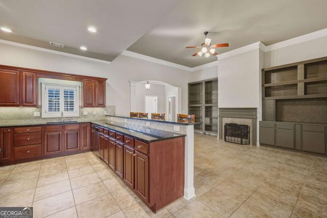 530 Mount Park Drive, Powder Springs, GA 30127