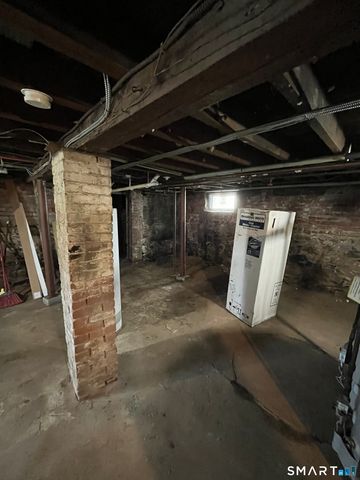 525 Allen Street, New Britain, CT 06053