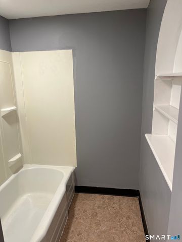 525 Allen Street, New Britain, CT 06053