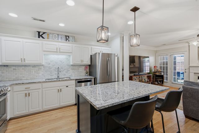 1648 Brentwood Pointe, Franklin, TN 37067