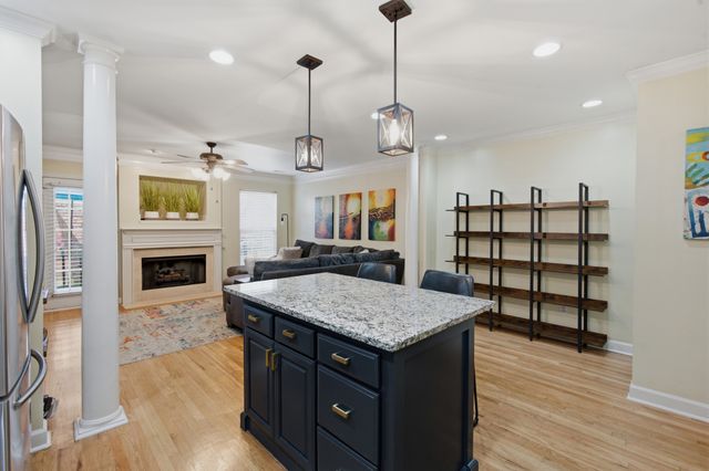 1648 Brentwood Pointe, Franklin, TN 37067