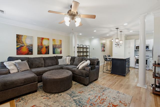 1648 Brentwood Pointe, Franklin, TN 37067