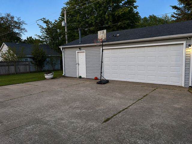 21707 Cynthia Avenue, Sauk Village, IL 60411