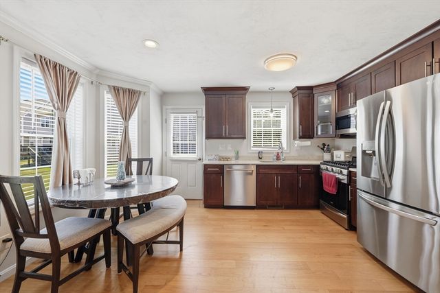66 Riley Rd 66, Tyngsborough, MA 01879