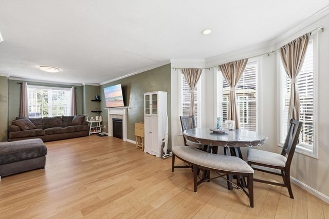 66 Riley Rd 66, Tyngsborough, MA 01879