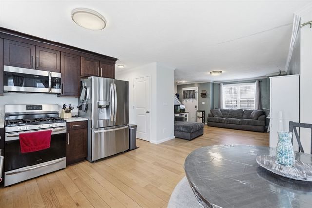66 Riley Rd 66, Tyngsborough, MA 01879