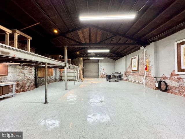 2942 E ST, Philadelphia, PA 19134