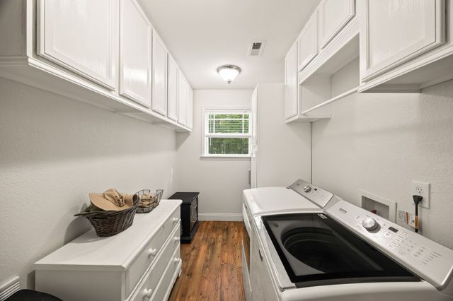 159 Honeysuckle Rd, Pikeville, TN 37367