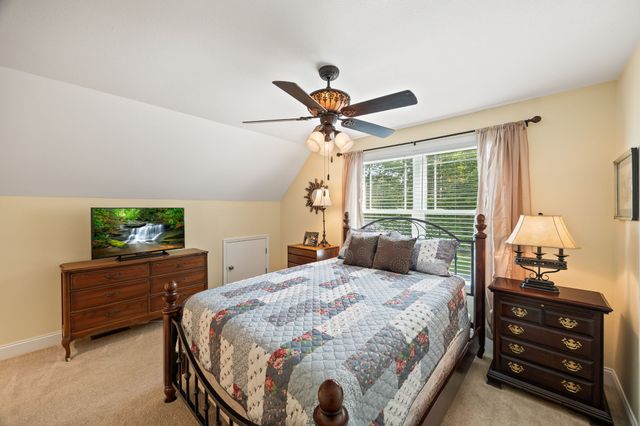 159 Honeysuckle Rd, Pikeville, TN 37367