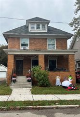 2912 POPLAR Street, Erie, PA 16508
