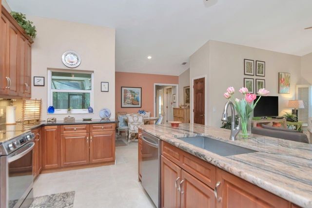 2763 BUCKHORN OAKS DRIVE, Valrico, FL 33594