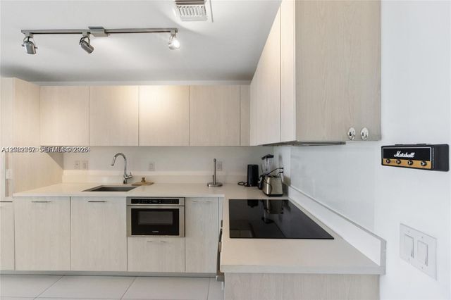 501 NE 31st Street 2109, Miami, FL 33137