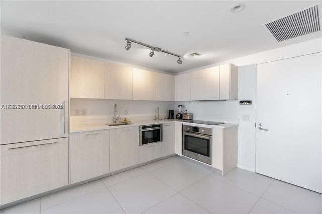 501 NE 31st Street 2109, Miami, FL 33137