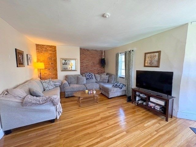 24 Brook Street 2, Brookline, MA 02445