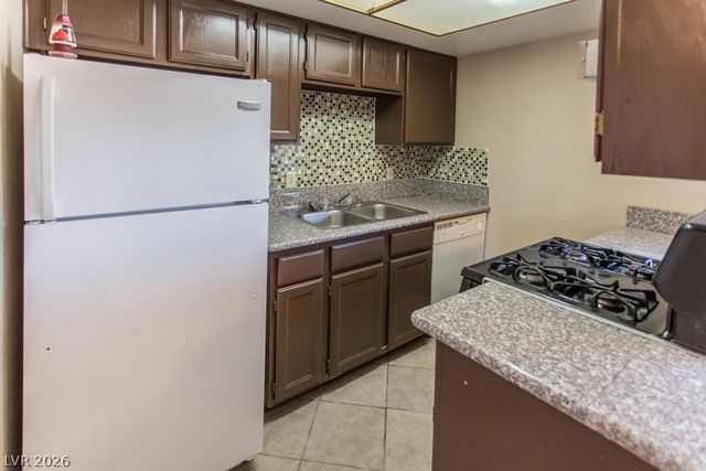 588 Sellers Place 588, Henderson, NV 89011