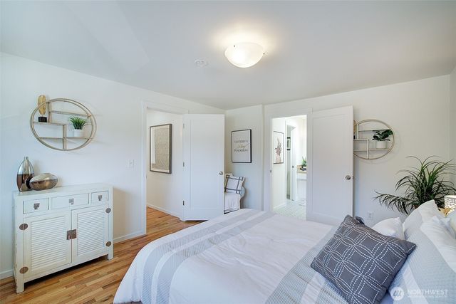 322 NW 200th Street, Shoreline, WA 98177