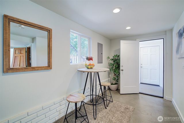 322 NW 200th Street, Shoreline, WA 98177
