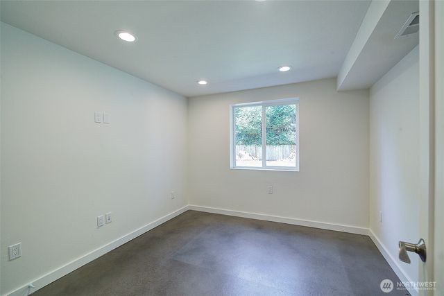 322 NW 200th Street, Shoreline, WA 98177
