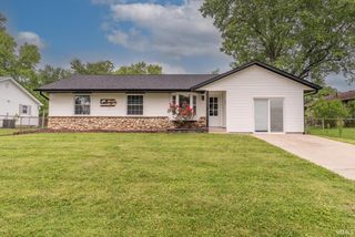 3212 S Fairington Drive, Bloomington, IN 47403