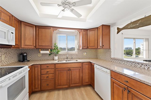 190 ESCAMBIA LANE 305, Cocoa Beach, FL 32931