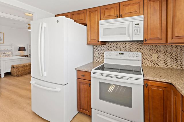 190 ESCAMBIA LANE 305, Cocoa Beach, FL 32931