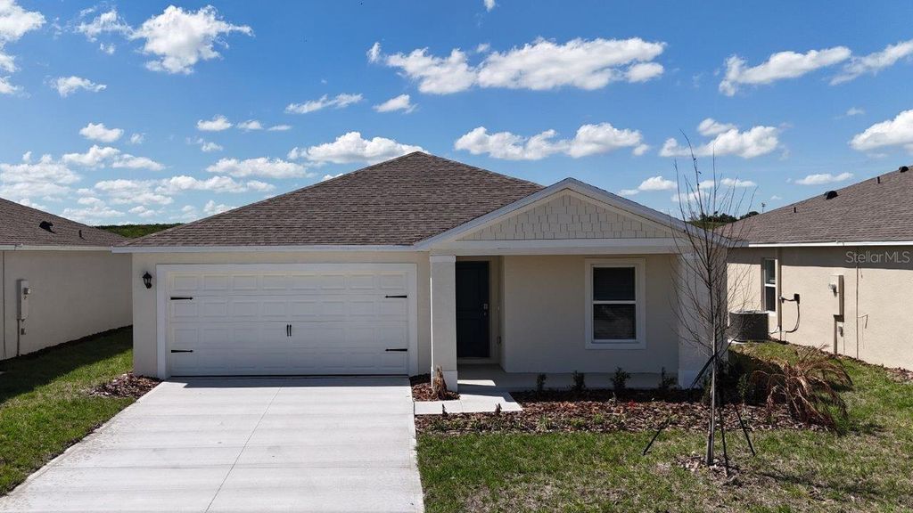 1076 BEAR HAMMOCK DRIVE, Umatilla, FL 32784