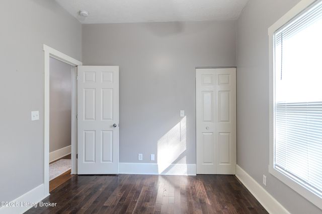 468 E Brandeis Ave, Louisville, KY 40217