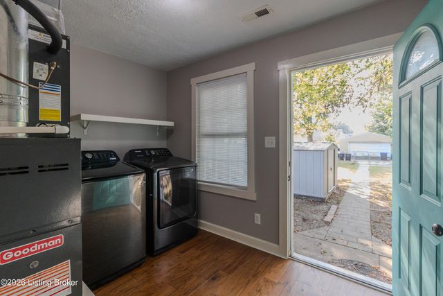468 E Brandeis Ave, Louisville, KY 40217