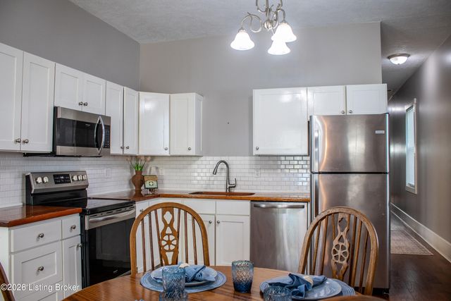 468 E Brandeis Ave, Louisville, KY 40217