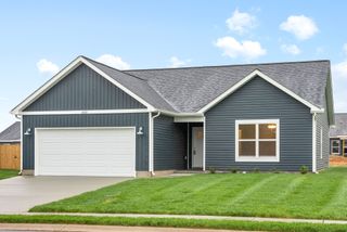 555 Ayden Ln, Clarksville, TN 37042
