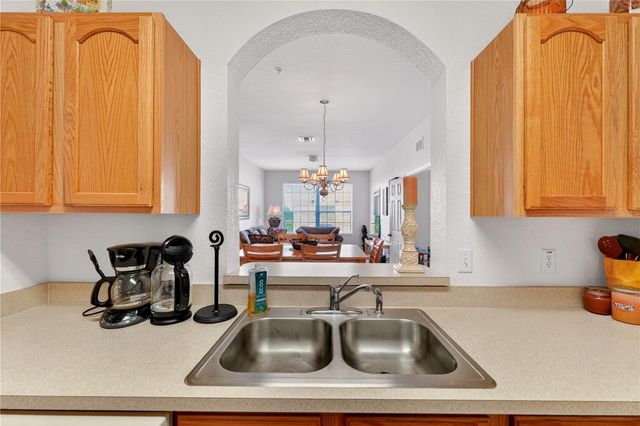 2788 ALMATON LOOP 404, Kissimmee, FL 34747