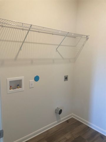 2017 Delta Downs Drive, Seagoville, TX 75159