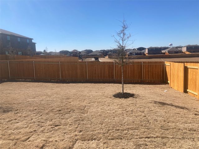 2017 Delta Downs Drive, Seagoville, TX 75159