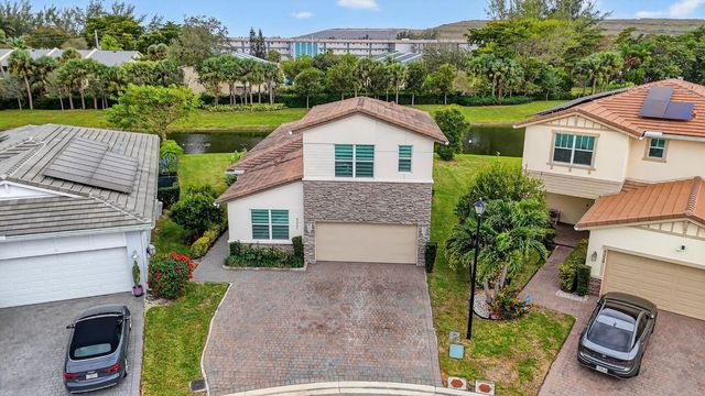 4321 Marina Way, Deerfield Beach, FL 33064