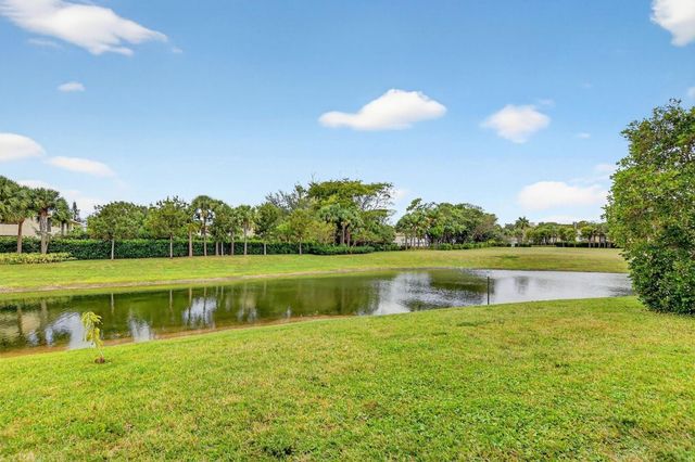 4321 Marina Way, Deerfield Beach, FL 33064