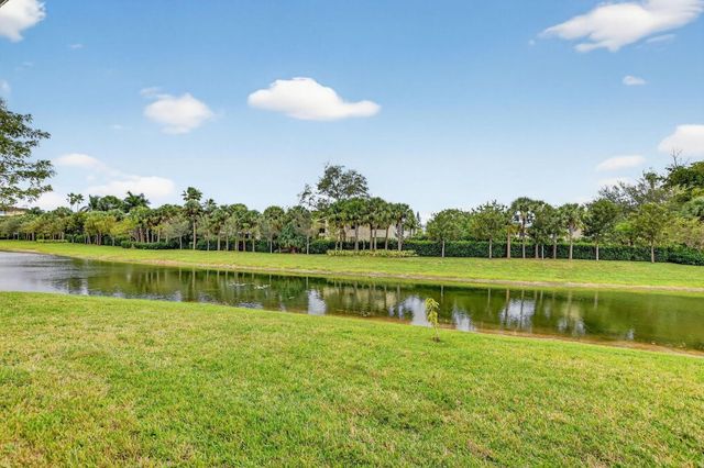 4321 Marina Way, Deerfield Beach, FL 33064