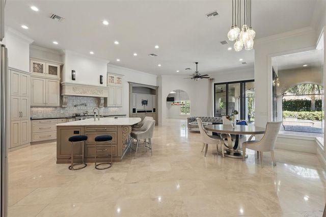 11051 CONISTON WAY, Windermere, FL 34786