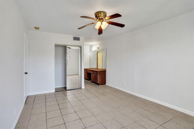 9273 SW 8th Street 117, Boca Raton, FL 33428