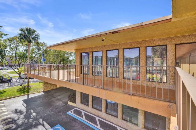 9273 SW 8th Street 117, Boca Raton, FL 33428