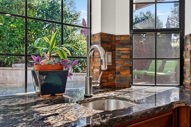 6846 Terreno Dr, Rancho Murieta, CA 95683