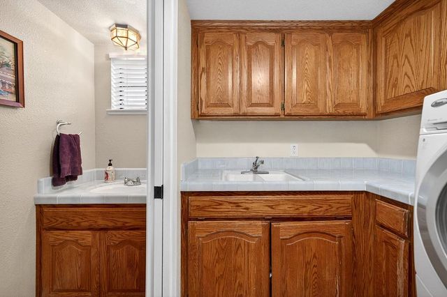 6846 Terreno Dr, Rancho Murieta, CA 95683