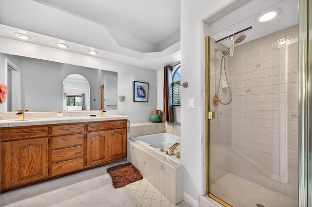 6846 Terreno Dr, Rancho Murieta, CA 95683