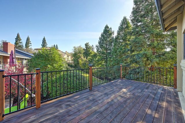 6846 Terreno Dr, Rancho Murieta, CA 95683