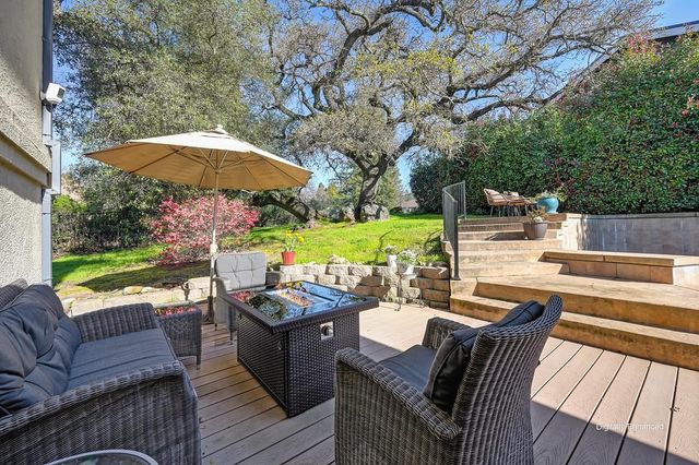 6846 Terreno Dr, Rancho Murieta, CA 95683