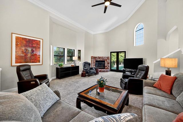 6846 Terreno Dr, Rancho Murieta, CA 95683