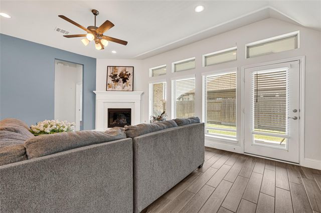 11922 Alwadi Court, Richmond, TX 77406